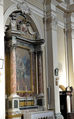 Recanati - Altare laterale Convento S. Agostino.jpg