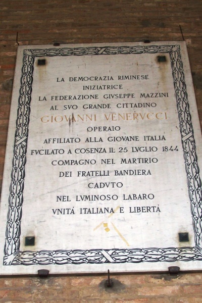 Rimini - lapide commemorativa - A GIOVANNI VENERUCCI.jpg