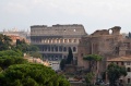 Roma - Il Colosseo - Visto dal Vittoriano.jpg