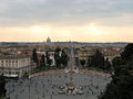 Roma - Piazza del Popolo e panorama.jpg
