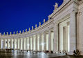 Roma - Porticato in Piazza San Pietro.jpg