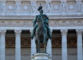 Roma - Statua Vittorio Emanuele II° - Vittoriano.jpg
