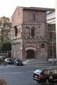 Roma - Torre dei Crescenzi.jpg