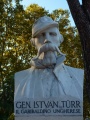 Roma - busto - Gen Istvan Turr - garibaldino ungherese.jpg