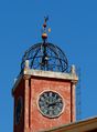 Roma - orologio - dell'Albergo Rosso alla Garbatella.jpg