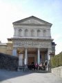 Stresa - Santuario Santissimo Crocefisso - Facciata.jpg