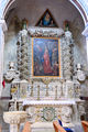 Tiggiano - altare laterale Maria SS Rosario.jpg
