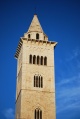 Trani - Cattedrale - parte del campanile.jpg