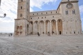Trani - Piccola Piazza Mons. Reginaldo M. Addazi Arcivescovo.jpg