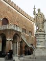 Treviso - Monumento ai Morti per la Patria.jpg