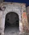 Tricarico - Arco della Chiesa e Convento Santa Chiara.jpg