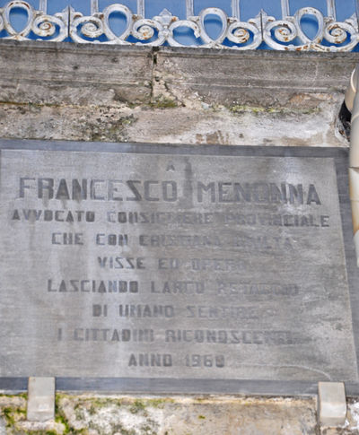 Tricarico - Lapide a Francesco Menonna.jpg