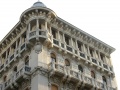 Trieste - Casa Smolars - Decorazioni liberty sottolinda.jpg