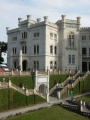 Trieste - Castello di Miramare - scalinata verso il mare.jpg