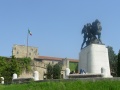 Trieste - Il Monumento ai Caduti - sotto il Castello.jpg