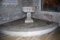 Troia - Cattedrale romanica di Maria Assunta - fonte battesimale.jpg