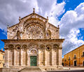 Troia - Duomo romanico S maria Assunta.jpg