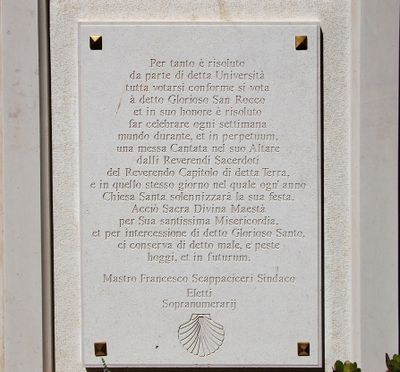 Valenzano - Monumento a San Rocco - lapide sul monumernto.jpg