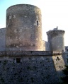 Venosa - Castello quattrocentesco - Torrioni.jpg