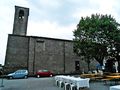 Vernio - Sant'Ippolito - Laterale della chiesa 3.jpg