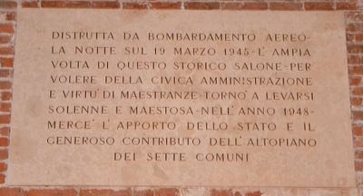 Vicenza - Bombardamento Aereo - Basilica Palladiana.jpg