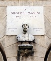 Vicenza - Busto Giuseppe Mazzini - Piazza dei Signori.jpg