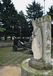 Villafranca di Verona - Monumento all'Alpino Vittorio Bozzi.jpg