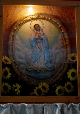 edicola sacra contest.jpg