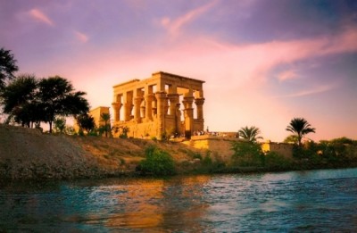 File Padiglione di Traiano_rid.jpg