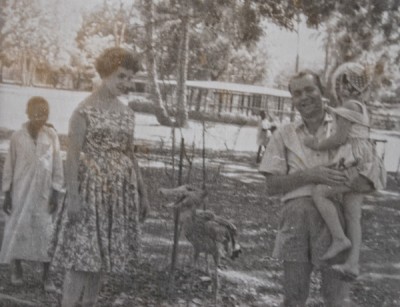 Khartoum con Papi e zia Jenny.jpg