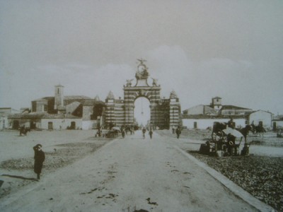 Porta Garibaldi.JPG