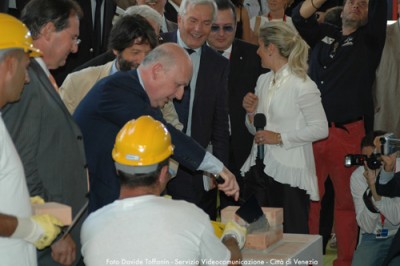 Palazzo del Cinema - posa prima pietra.jpg