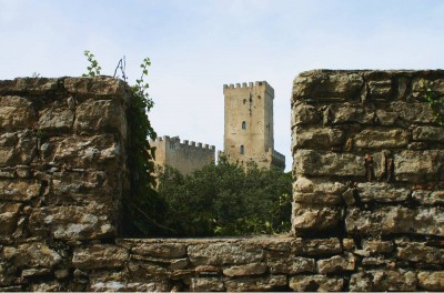 Erice 01.jpg (237.94 KiB) Osservato 469 volte Erice 01.jpg