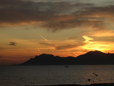 32Cannes_tramonto.JPG