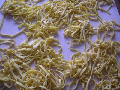 17 marzo  2010 Belluno Voglia di mandilli e altro (1).JPG