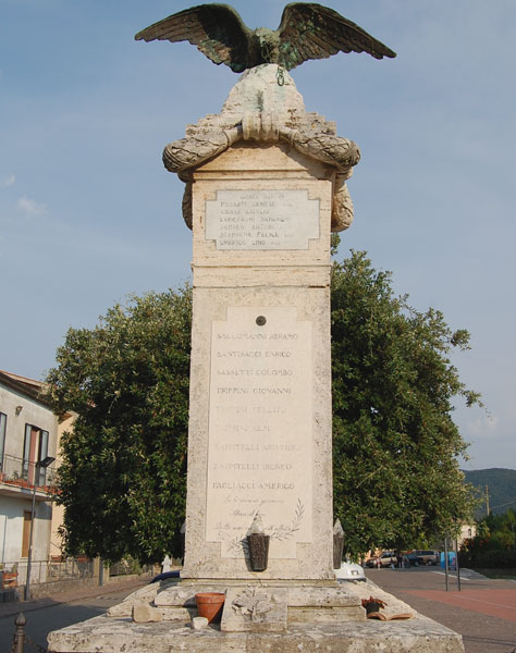 File:Baschi - Civitella del Lago -giardini pubblici.jpg