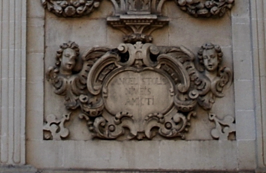 File:Lecce - Lapide latina a San Alberto - Chiesa del Carmine.jpg