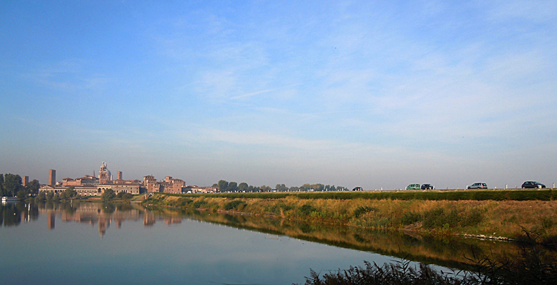 File:Mantova - Ponte S. Giorgio.jpg