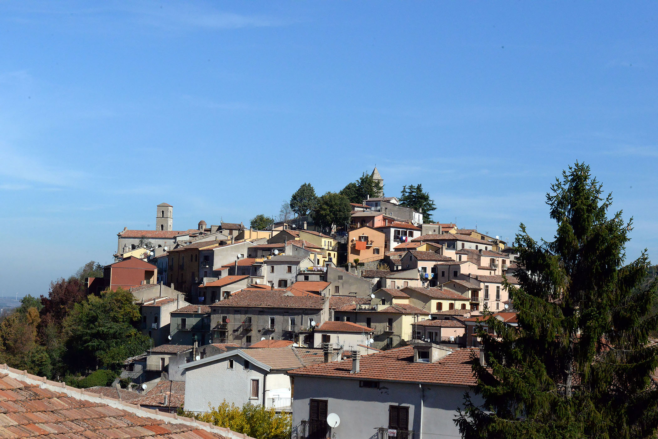 dal giardino presso il Municipio