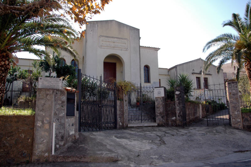 File:San Nicola Arcella - Scuola Materna (Filomena Barletta).jpg