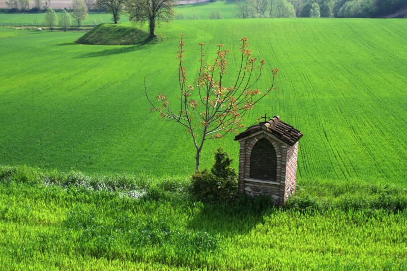 File:Solferino - Cappella votiva.jpg