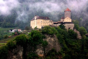 Tirolo - Castello di Tirolo.jpg