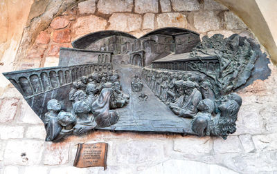 Assisi - Monumento Silvio Amelio.jpg