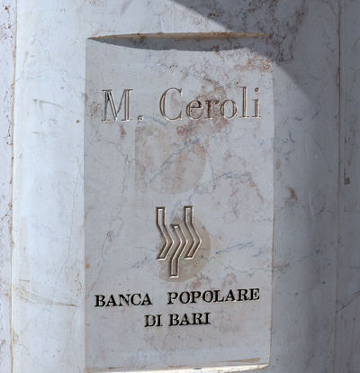 Bari - Cavallo su Corso Vittorio Emanuele 4.jpg