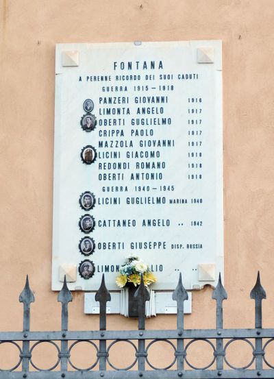 Bergamo - Lapide ai caduti della fraz. Fontana.jpg