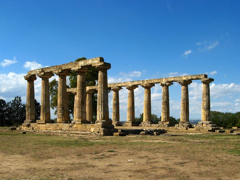 File:Bernalda - Tavole palatine4.jpg