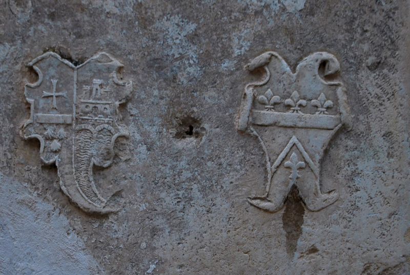 File:Bitonto - Stemma -3.jpg