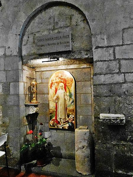 File:Bolsena - Duomo - nicchia.jpg