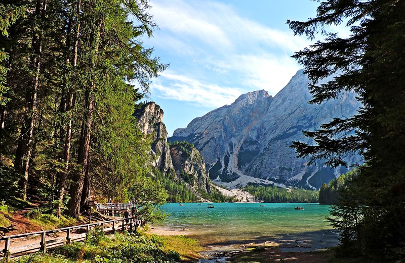File:Braies - Lago.jpg