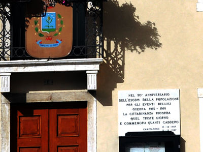Campolongo sul Brenta - al Municipio.jpg